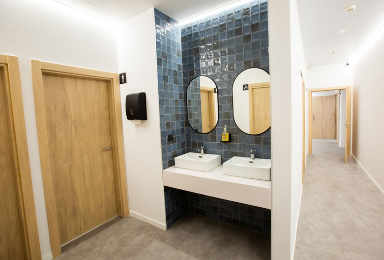Bathroom 4, Micampus Residencia Estudiantes Burjassot Parque, Valencia