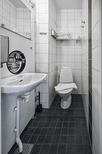 Bathroom 4, Hotell Amadeus, Halmstad