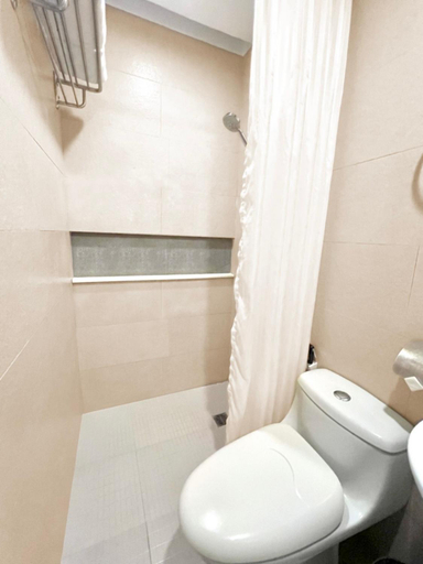 Bathroom, ONE TAGAYTAY PLACE HOTEL SUITES (OFFICIAL ACCOUNT), Tagaytay City