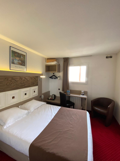 Bedroom 3, Kimotel Epone-Flins, Yvelines
