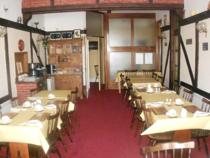 Food & Drinks 5, St Annes Hotel, Norfolk