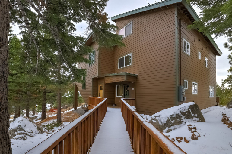 Exterior & Views 2, Modern Tahoe Escape, Douglas