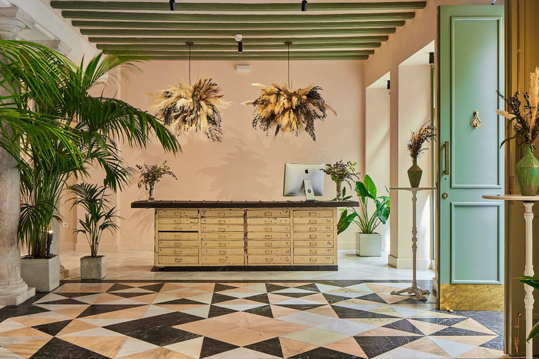 Others 5, Villa de Andas, Cádiz