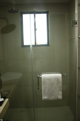 Bathroom 4, Kew Hotel - Tagbilaran, Tagbilaran City