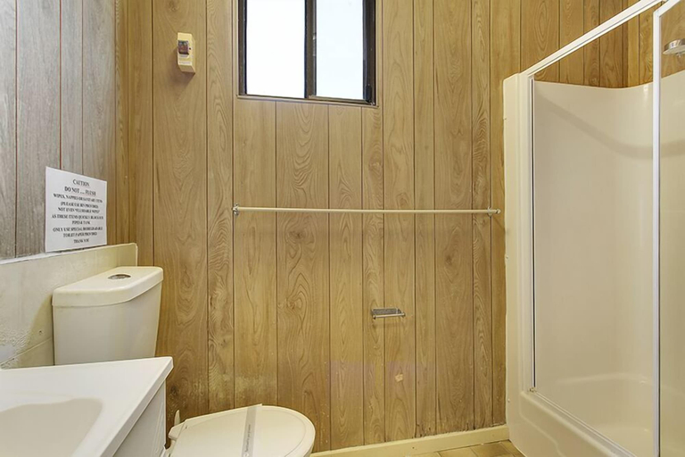 Bathroom 4, Ingenia Holidays Old Bar Beach, Greater Taree