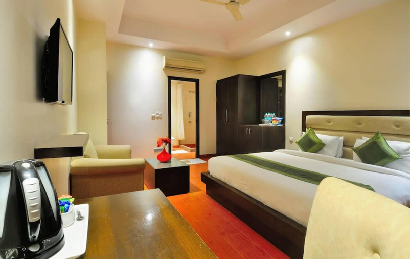 Others 5, Ambrosia by Zenith, Delhi