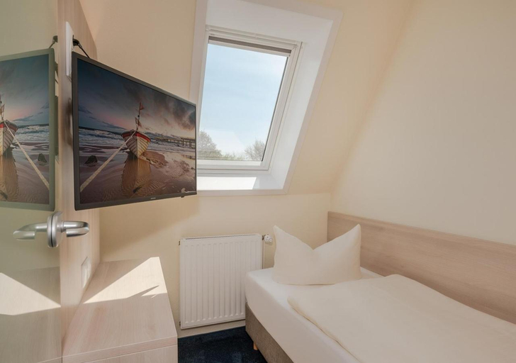 Bedroom 3, Haus Schwalbe mit Vineta Komfort Hausern, Vorpommern-Greifswald
