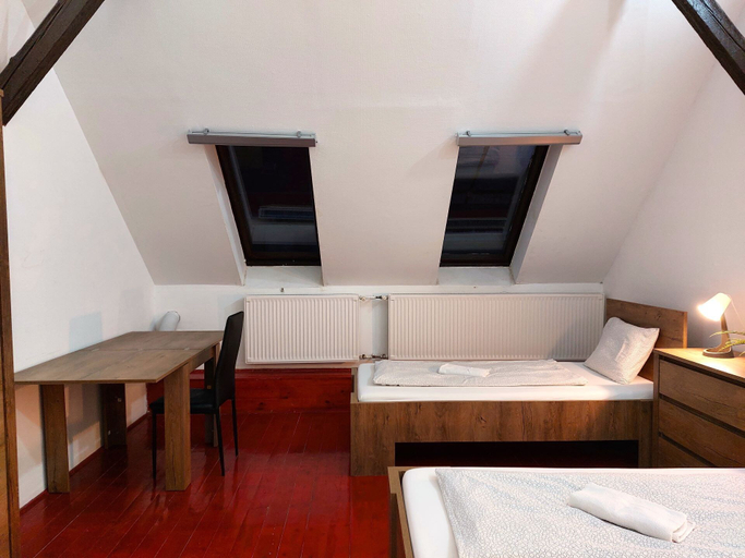 Others 5, BlackSheep Budapest Smart Rooms, Budapesti