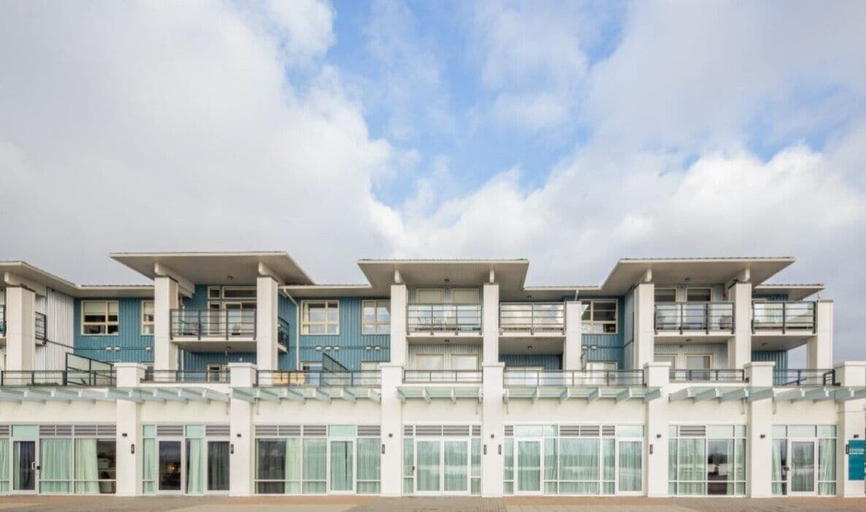 Exterior & Views 2, Steveston Waterfront Hotel, Greater Vancouver