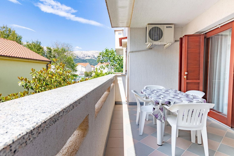Facilities 3, Apartments Antica with a balcony, Baška