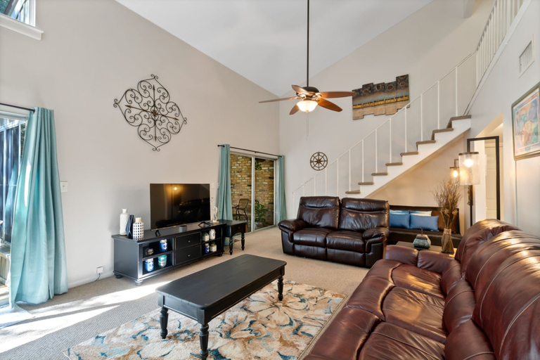 Others 5, Spacious 3BR Pensacola Townhouse, Escambia