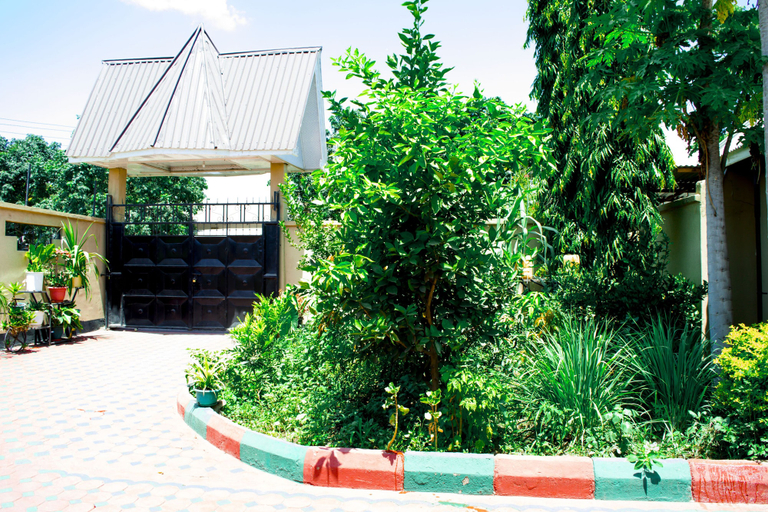 Exterior & Views 2, Bomang'ombe 2 room with breakfast, Hai