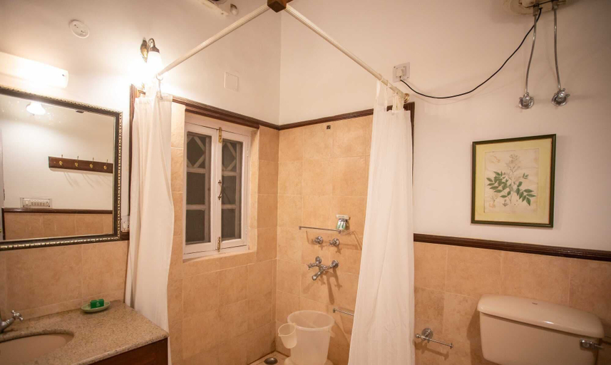 Bathroom 3, Seclude Ramgarh Taradale, Nainital