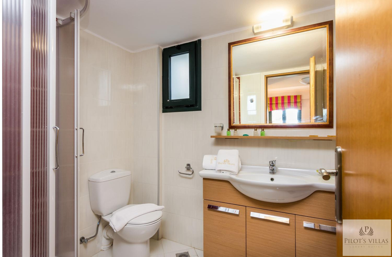 Bathroom 4, Pilot's Villas Luxury Suites, Crete