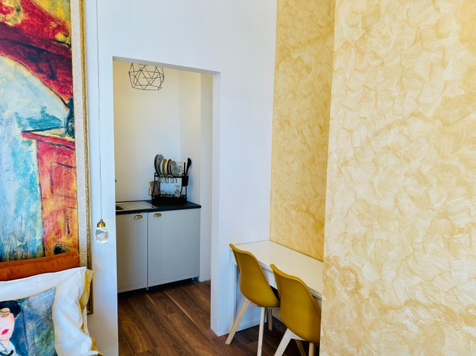 Others 5, BluMare ArtHouse, Salerno