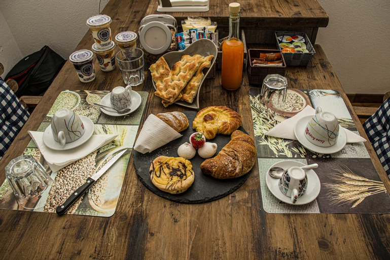 Food & Drinks 5, B&b Il Rustico, Genova