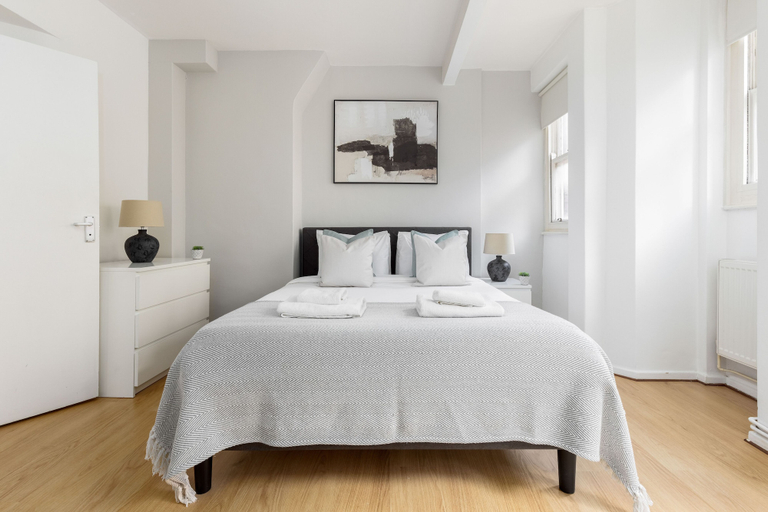 Bedroom 3, The Shoreditch Collection, London