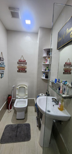 3, Yuan's Hyde 9L, Cebu City