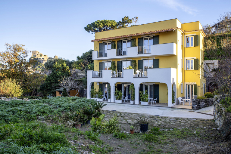 Exterior & Views 2, La Vigna Rooms, Napoli