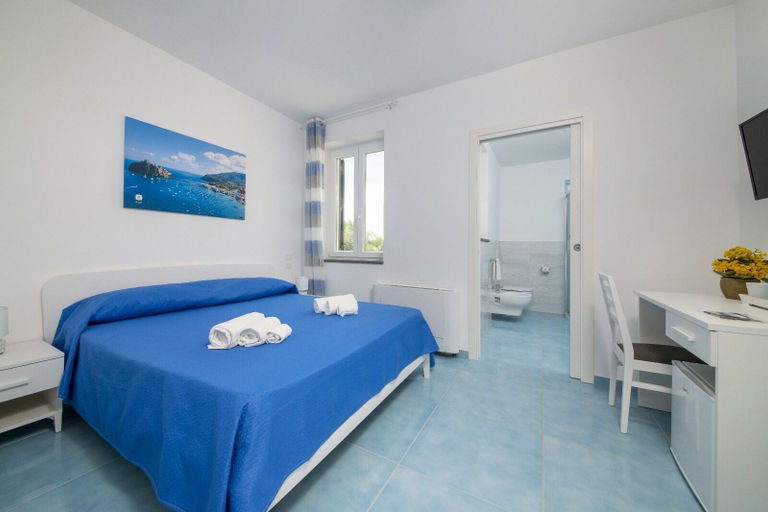 Bedroom 4, La Vigna Rooms, Napoli