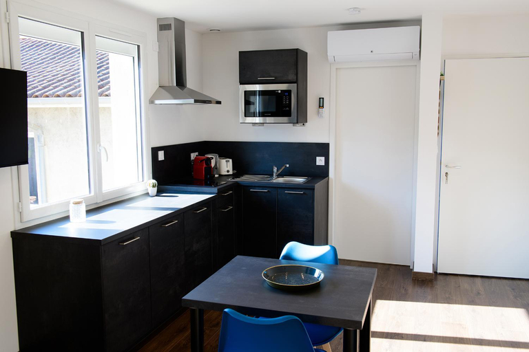 3, Le Forez Appartement 4 pers ou Studio 2 pers, Loire