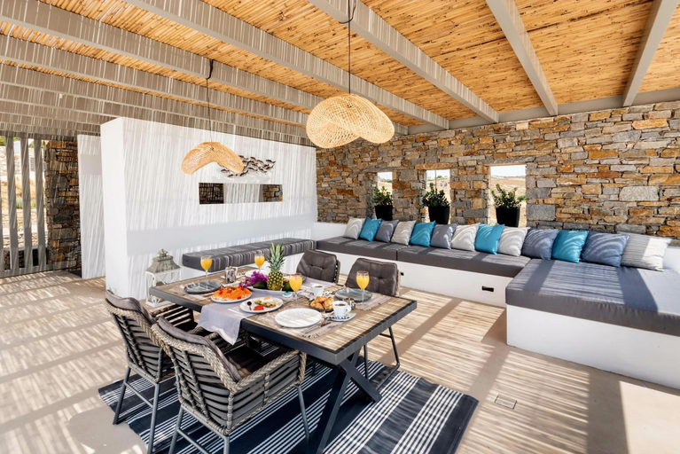 Food & Drinks 5, Golden Bay luxury villas and suites, South Aegean