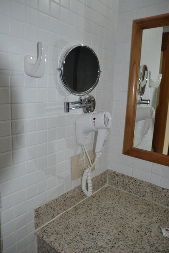 Bathroom 4, Hotel Sagres, Belém