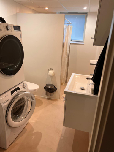 Others 5, Second home, Herlev