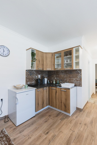 Others 3, ALFA Apartmani, Subotica