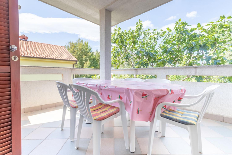 Facilities 4, Apartments Antica with a balcony, Baška