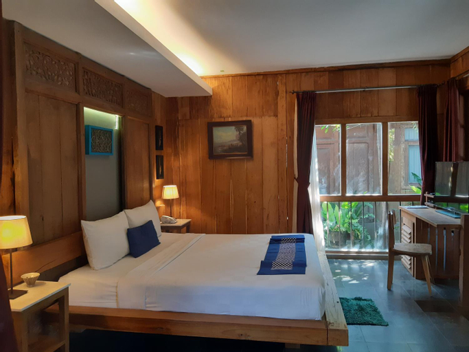 Bedroom 9