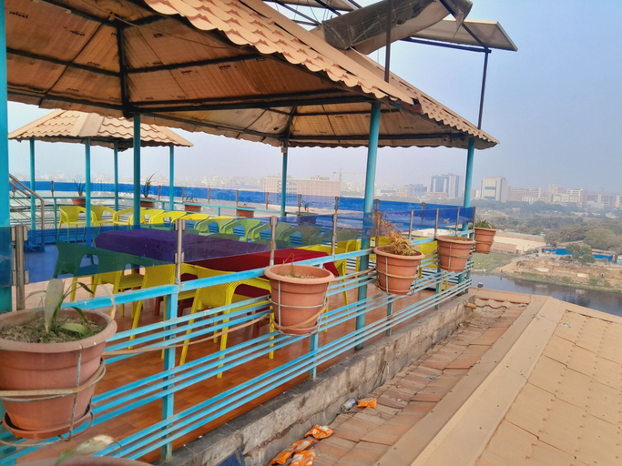 Others 3, Star Residence, Dhaka