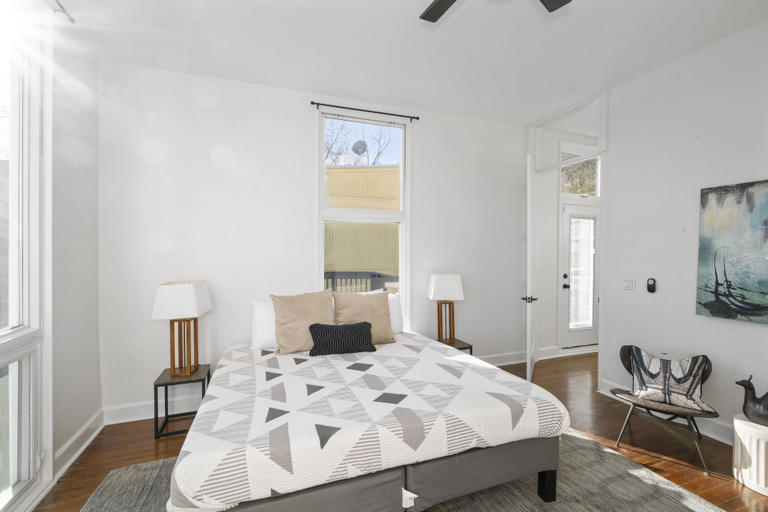 Bedroom 3, Maryland's Incline Dist. By Blackhouse, Cincinnati