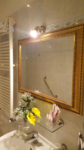 Bathroom 3, Hotel Locanda Canal, Venezia