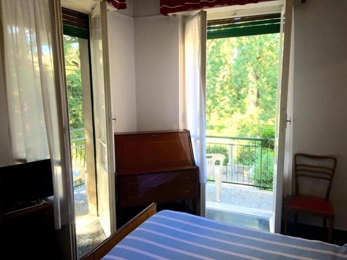 Bedroom 4, Albergo Magenta, Genova