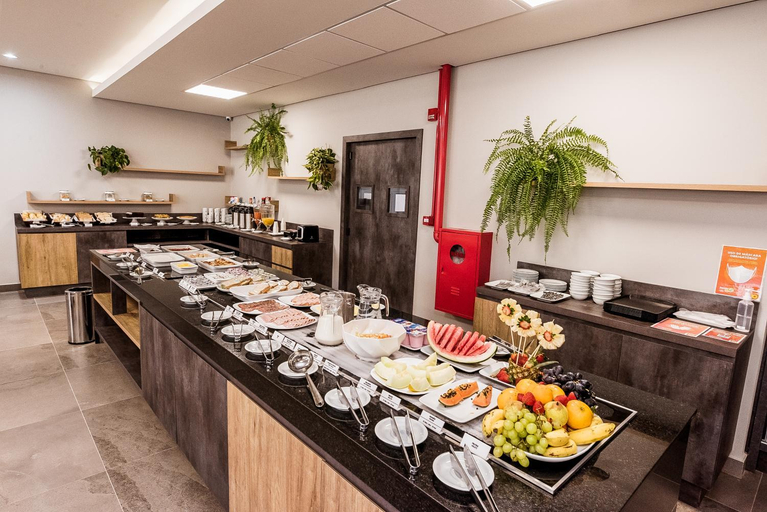 Food & Drinks 5, Hotel 10 Balsas, Balsas