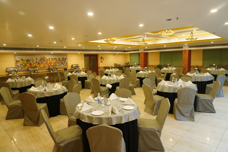 Food & Drinks 4, SVN Lake Palace, Vizianagaram