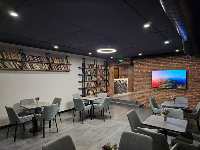 Others 4, Orion Hostel, Yerevan