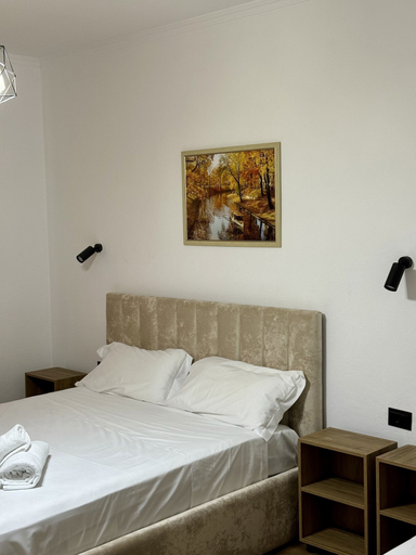 Bedroom 3, Vila Alizee Hotel, Tirana