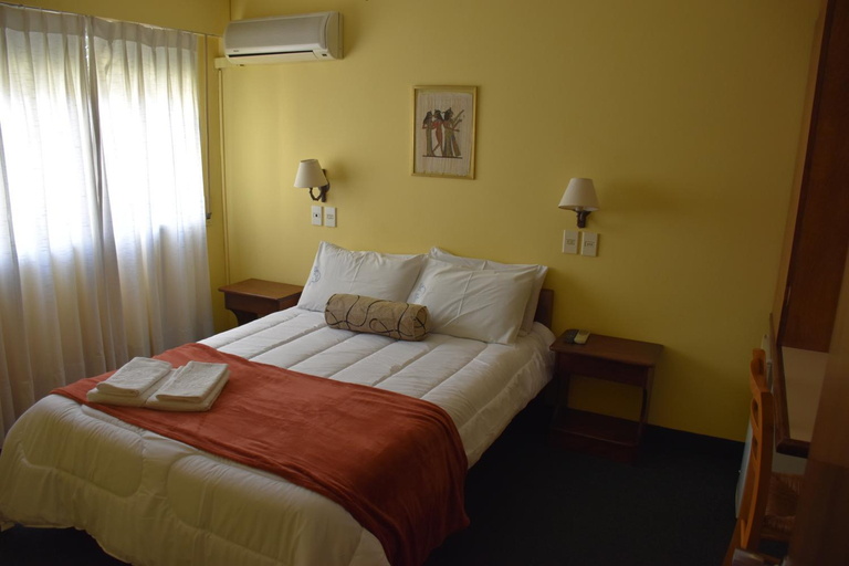 Bedroom 2, Hotel Sol Colonia, n.a540