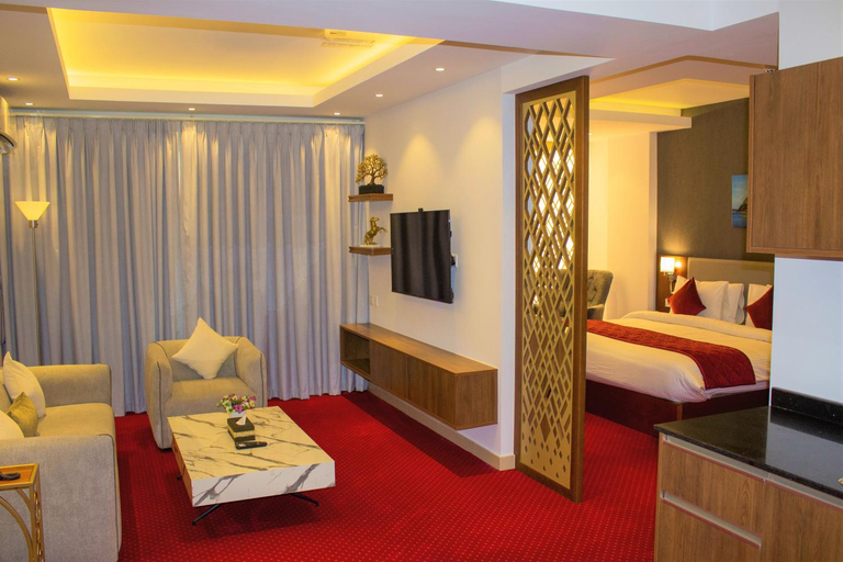 Bedroom 3, Muscat Express Hotel, Bausher