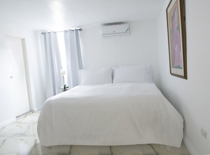 Bedroom 4, Pulse Rooms at Trafalgar