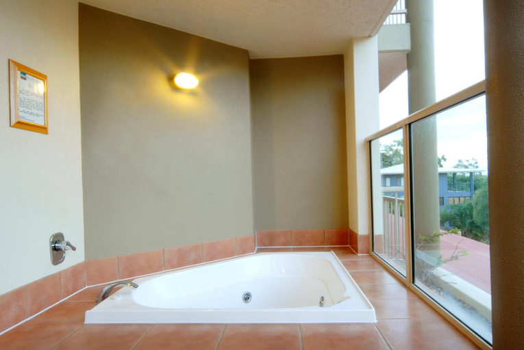 Bathroom 4, at Boathaven Bay Holiday Apartments, Whitsunday