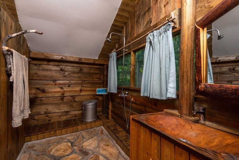 Bathroom 3, MISENI RETREAT, Bagamoyo