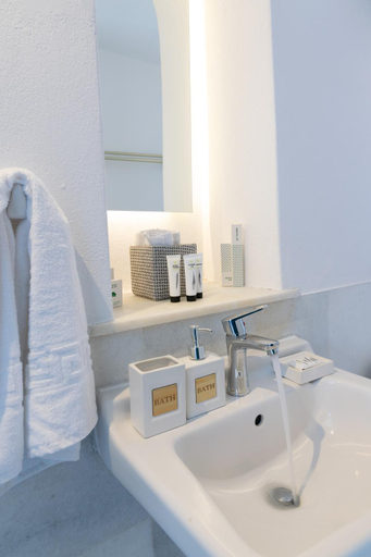 Bathroom 5, Delion View Hotel, South Aegean