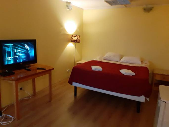 Others 3, Majaka Hostel, Tallinn