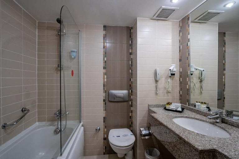 Bathroom, Palmeras Beach Hotel, Alanya
