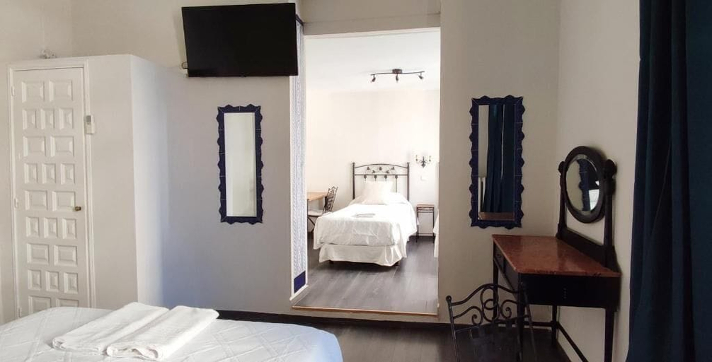 Bedroom 4, Casa Consell Bailen, Guest House, Barcelona