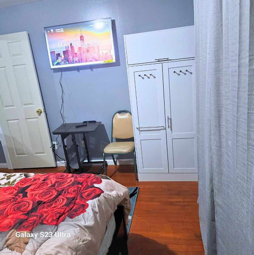 ROOM D 6 MINS EWR AIRPORT CLOSE TO NY, Essex
