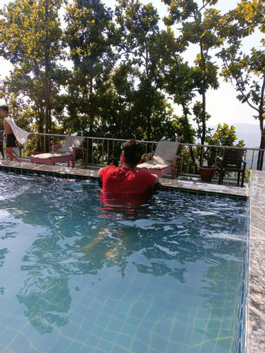 Swimming Pool 11